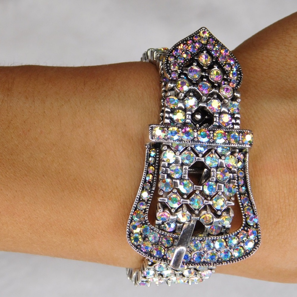 AB stones buckle bracket